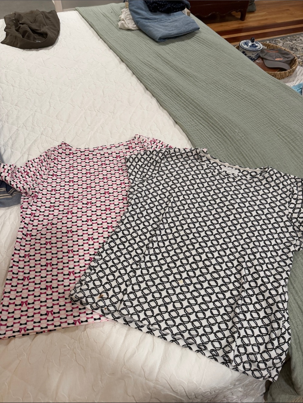 Charter Club Short Sleeve Knit Tops - Black & Pink Pattern